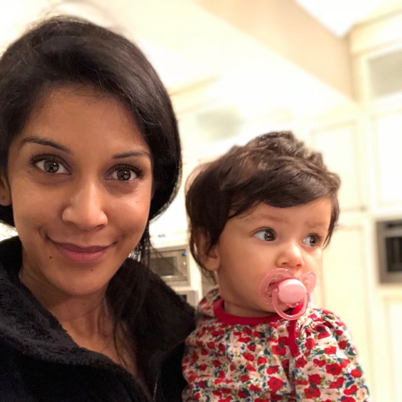 Meet your Posher, Sadia - Picture 1 of 1